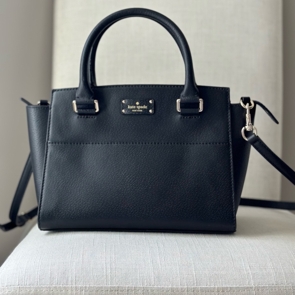 Kate Spade Grove Street Lana Satchel- Excellent Condition - Used Once